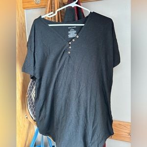 Knox rose brand black T-shirt size XL